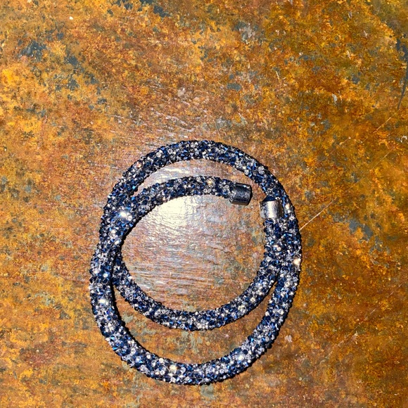 Bracelets - Picture 3 of 3